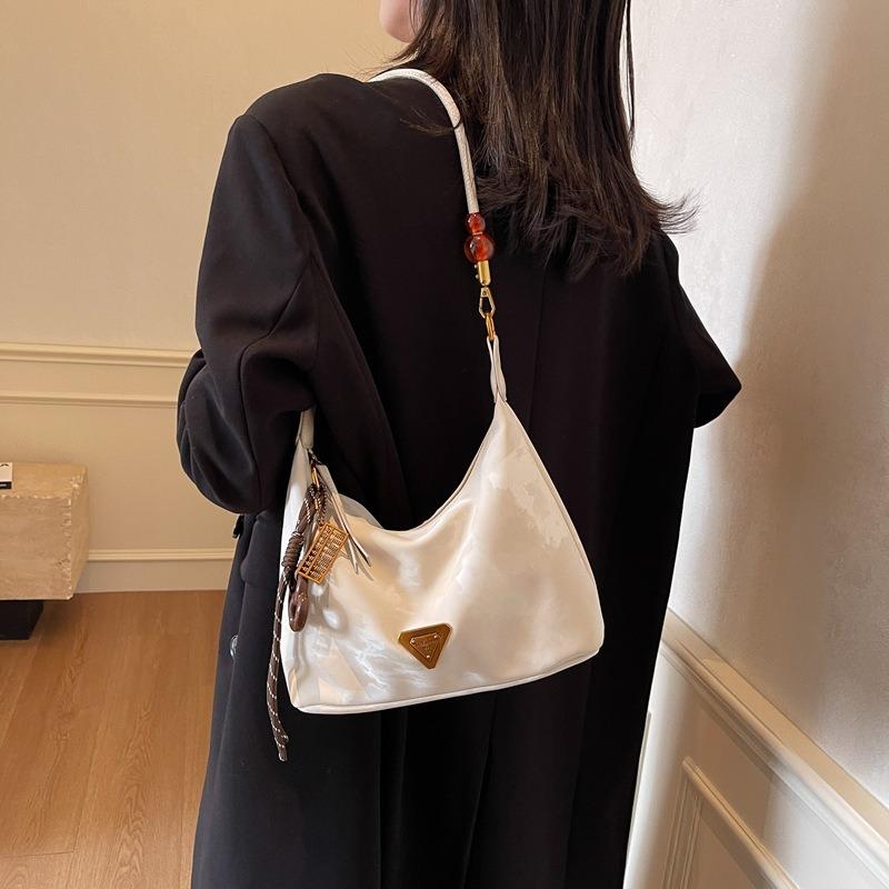 High-end fashion retro bag women's new dumpling bag versatile shoulder messenger bag
