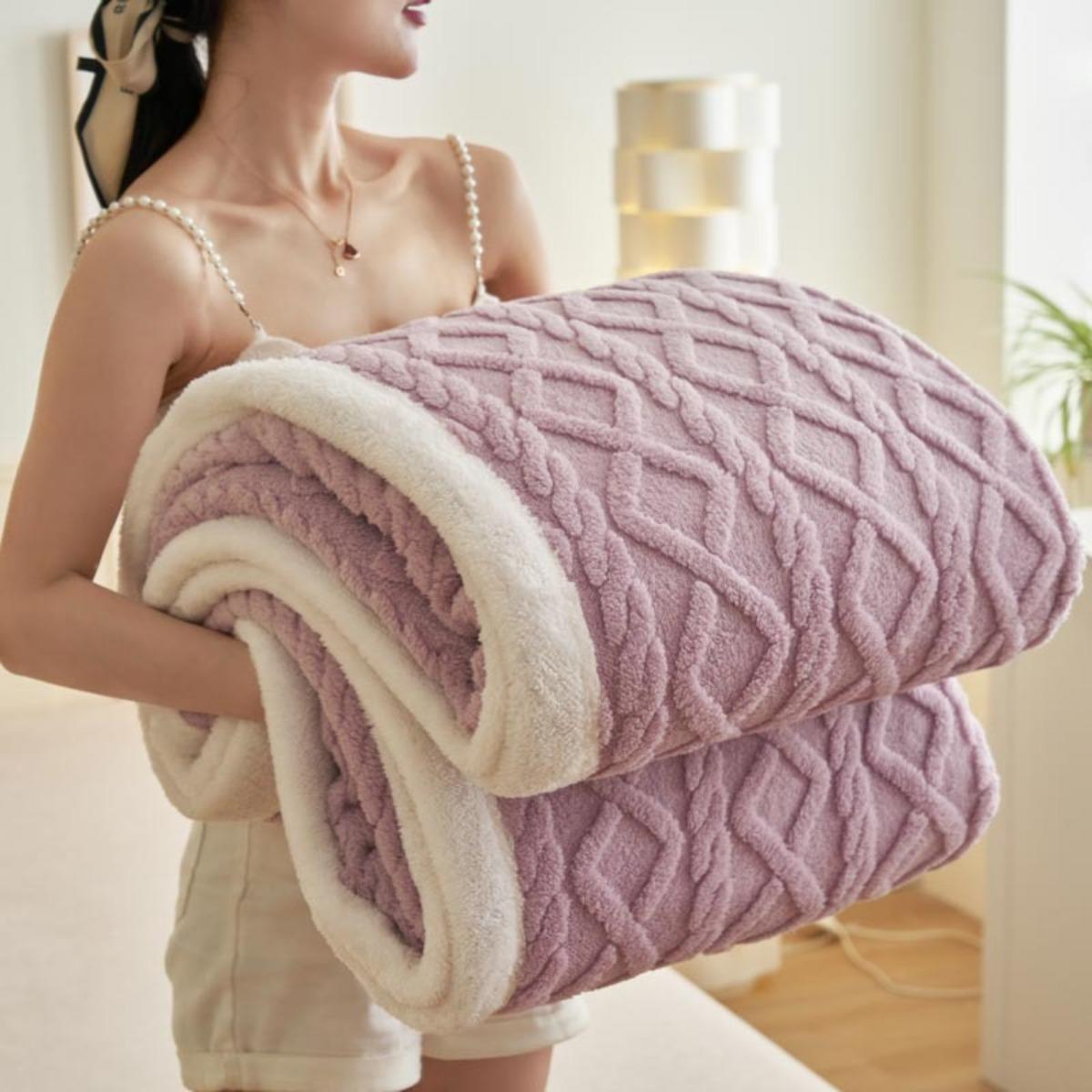 

Four Seasons Universal Tower Hibiscus Blanket Thickened Lamb Fleece Coral Fleece Small Blanket Office Nap Sofa Cover Blanket Student Dormitory Blanket 70x100cm фіолетовий