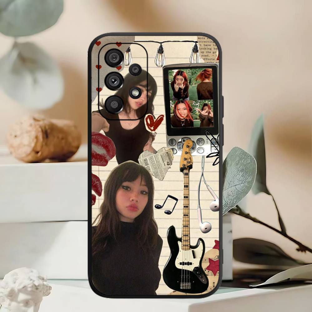 

Singer B-Beabadoobee Phone Case For Samsung A 52 53 21 32 13 12 71 31 51 40 72 73 70 22 42 50 30 20 21 Shell Samsung A72