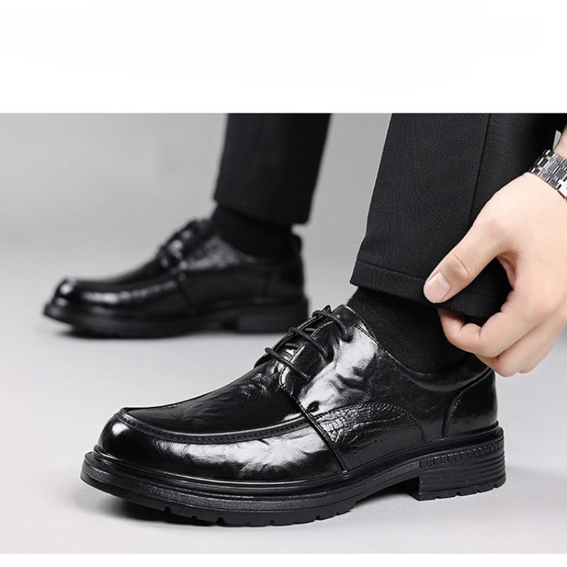 Men's Comfortable Leather British Thick-soled Business Leather Shoes for Spring New Lace-up Oxford Shoes 2026