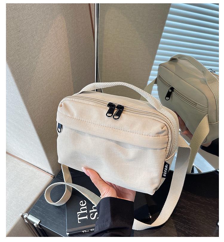 Women's Lightweight Nylon Crossbody Bag - Compact Casual Handbag for Commuting & Going Out