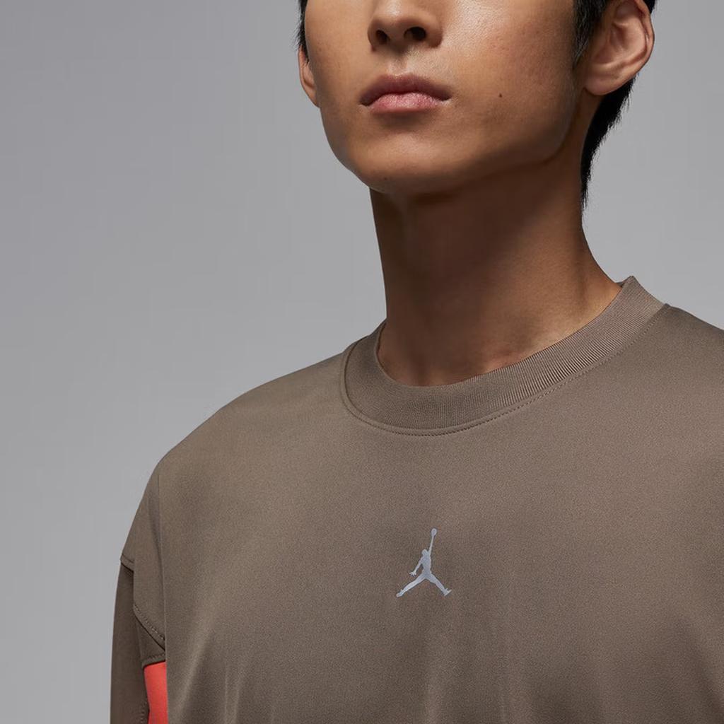 Jordan Pulsower z okrągłym dekoltem Wszechstronny T-shirt z długim rękawem Męskie topy IF1886040