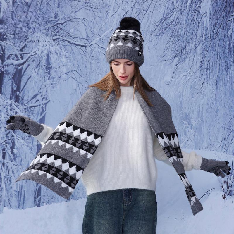 Winter outdoor velvet cold and warm hat scarf three-piece knitted wool hat women