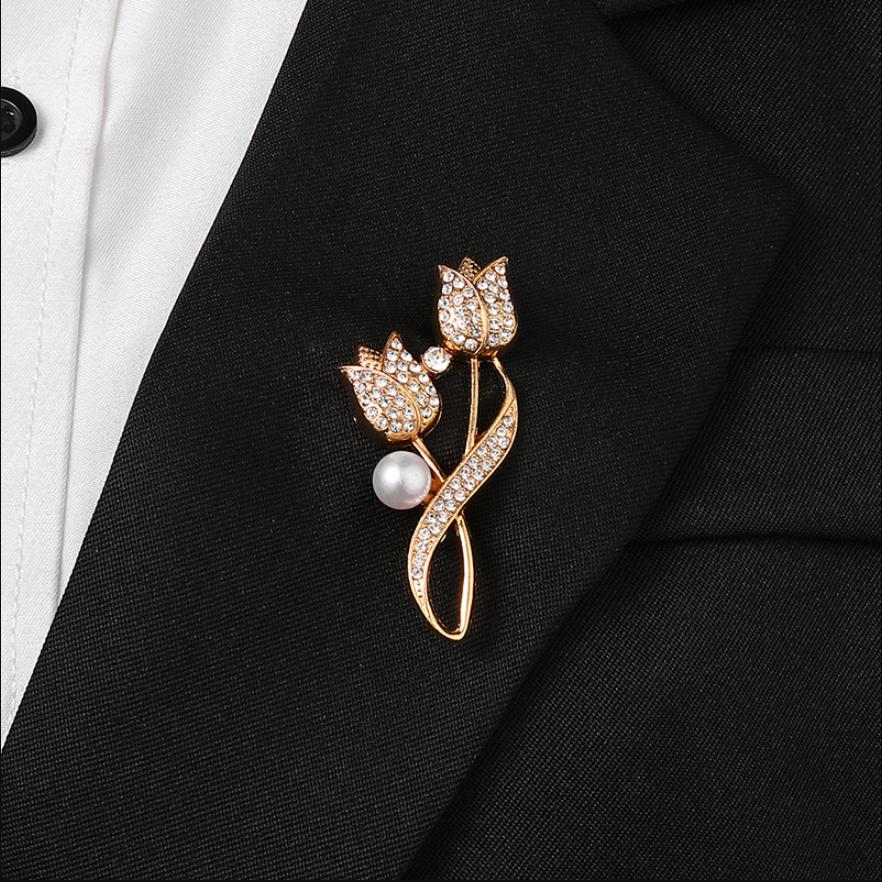 Fashion Crystal Tulip Flower Brooch Pins Shiny Women's Metal Brooches Alloy Pins Men Girls Party Badge Gifts
