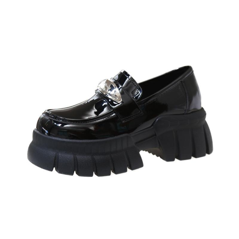 

Черные ретро лоферы в британском стиле женские 2025 весна новые на толстом каблуке толстой подошве увеличение роста с юбкой маленькие кожаные туфли 40 чёрный