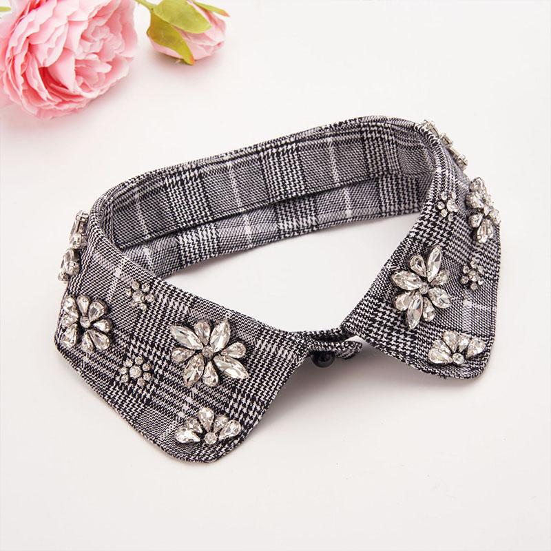 Retro Rhinestone False Collar Neckline Women Lapel Fake Collar Woman Embroidery Removable Detachable Tie Clothing Accessories