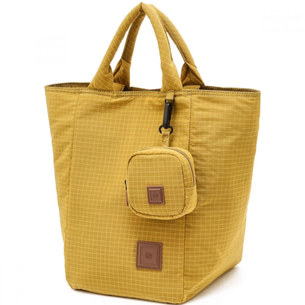 

Daks Yellow Check Nylon Tote Bag Dbba6eg55y2 Single option