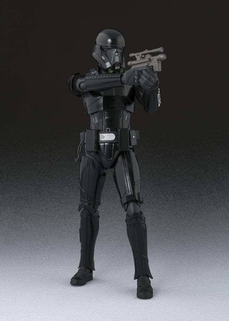 TAMASHII NATIONS Star Wars Death Trooper 155mm malt bevegelig figur SHFiguarts ca.. ABS&PVC