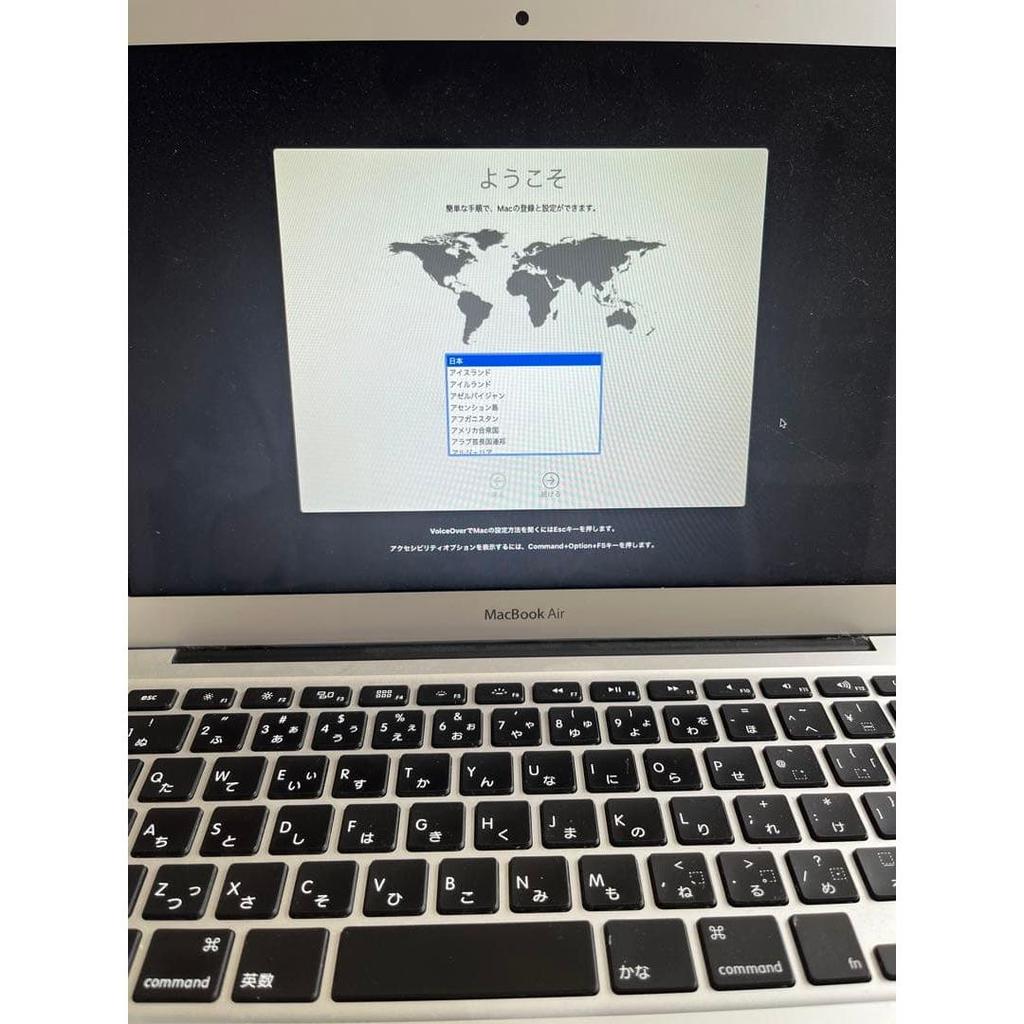 Used MacBook Air 13 inch 8GB128GB initialized with box