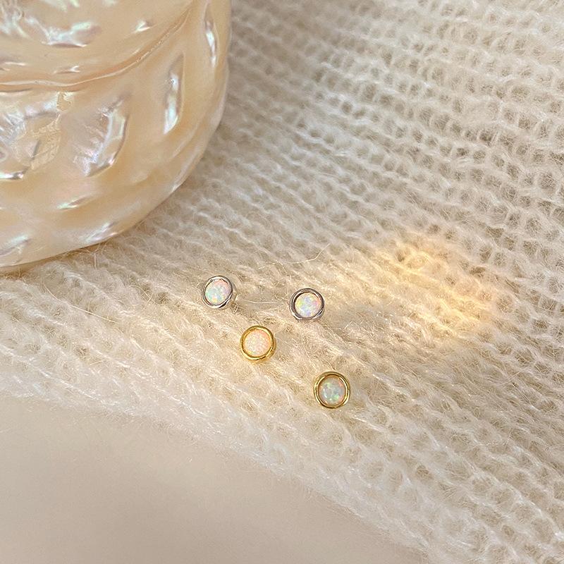 Round Earrings Small Mini Student Earrings Don't Need To Be Taken Off When Sleeping
