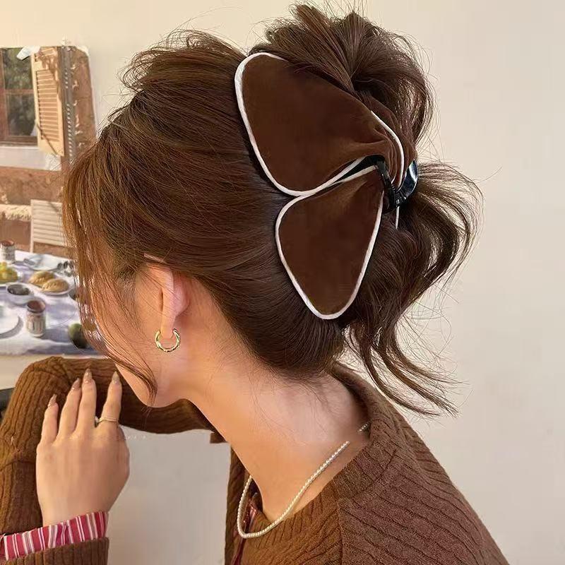 Triangular Hair Claw Elegant Large Shark Clip Thick Hair Back Head Updo Styling Women Hair Accessories