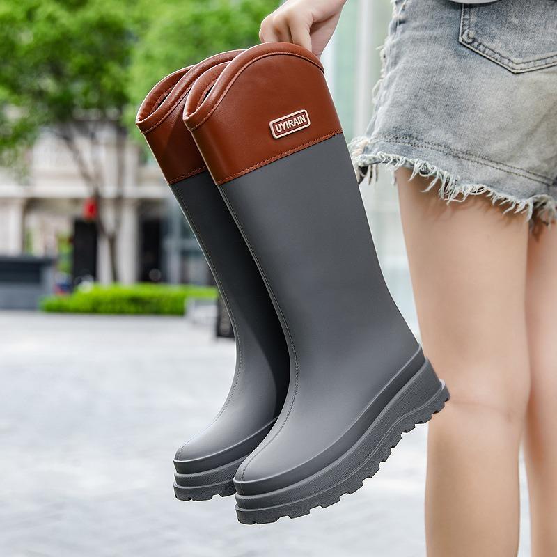 New tall rain shoes women's fashion rain boots outdoor waterproof shoes rubber shoes piled thickened waterproof boots