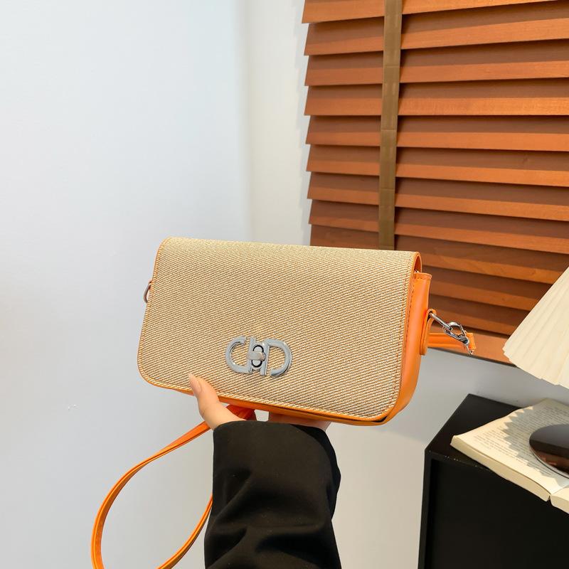 

2025 Lock Casual Simple Commuter Fashion Temperament Solid Color Hand Carry One Shoulder Crossbody Underarm Small Square Bag Woman оранжевый