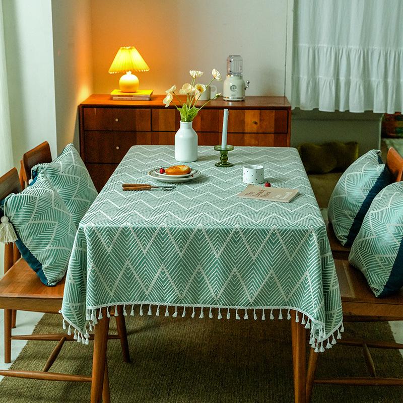 

Henggang Dining Table Cloth Three-Dimensional Embroidery Wave Pattern Throw Pillow Fringed Set Series tablecloth 90*90cm