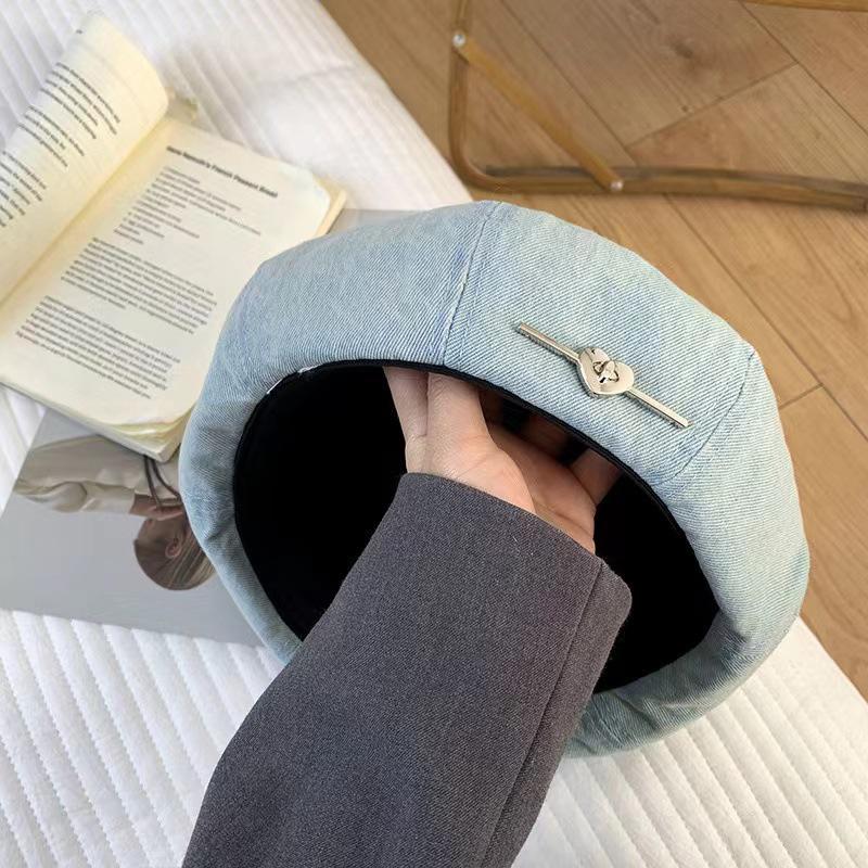 

1 шт. Береты из ретро-денима в стиле Харадзюку для женщин, весенне-летние, для путешествий, солнцезащитные, универсальные, с булавкой в виде сердца, милая шляпа художника