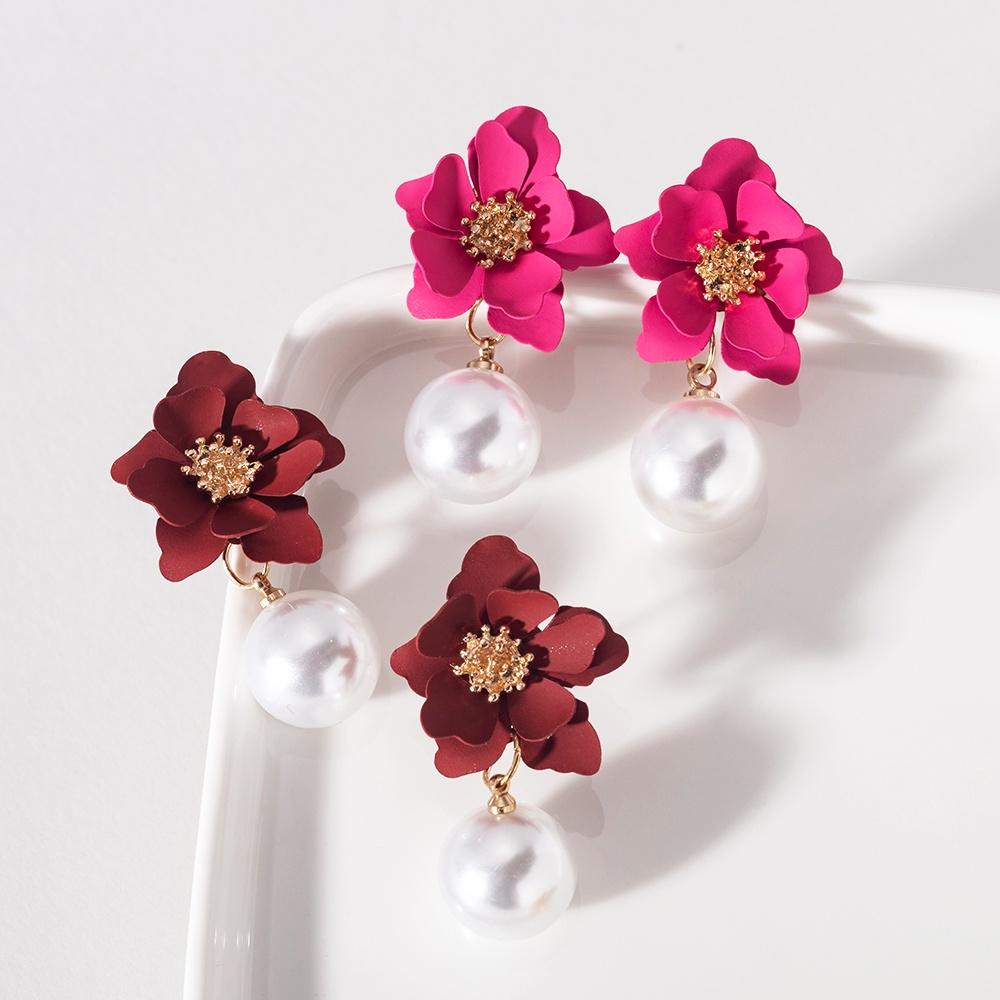 Yutsai Korean Flower Painting Earrings Imitation Pearls Alloy Stud Earrings Elegant Fashion Jewelry OG071