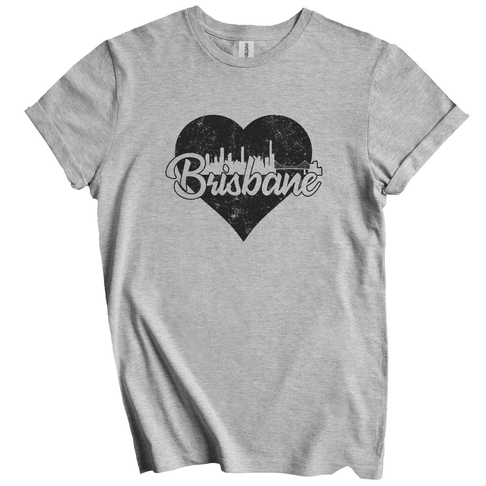Retro Brisbane Australia Skyline Heart Distressed T-Shirt S