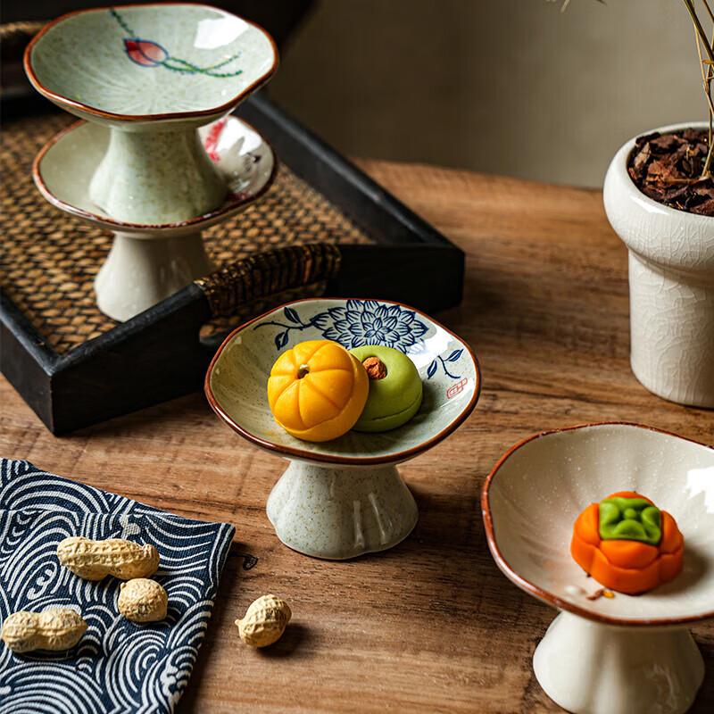 Huihuadu Ceramic Footed Serving Dish
