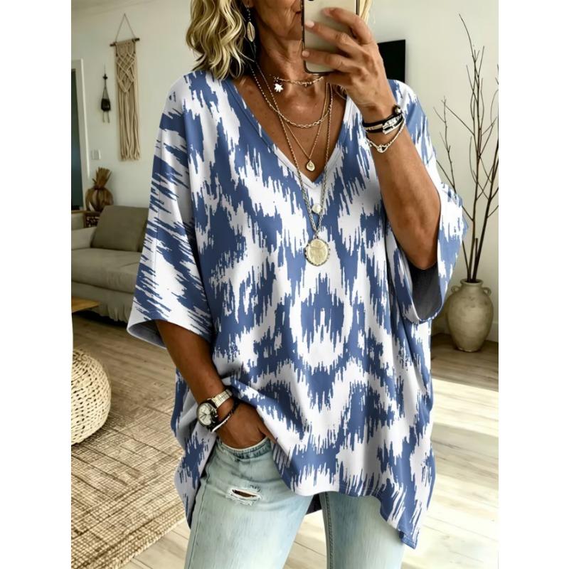 Women's large-size V-neck T-shirt, retro casual top, with printed design, fashionable and versatile ,machine washable.