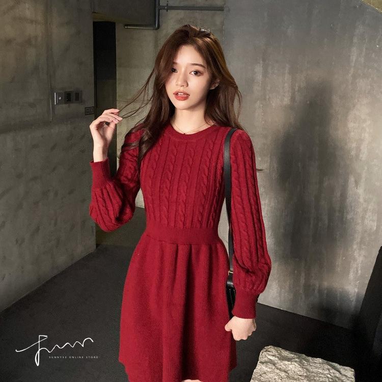 Twisted Knitted Dress for Women In Autumn and Winter High-waisted Casual Long-sleeved Pullover Solid-color Sweater