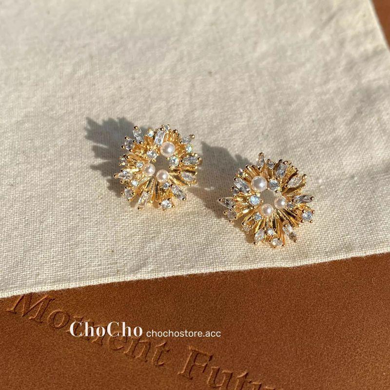 

Chocho Korean Zircon SUNFLOWER Pearl Stud Earrings Niche Design Refined Grace Women s Earrings Night Fire 925 Silver Needle