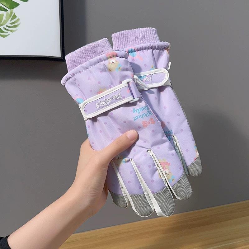 Cute bear ski gloves girls winter Korean warm velvet thickened outdoor windproof waterproof cold cycling