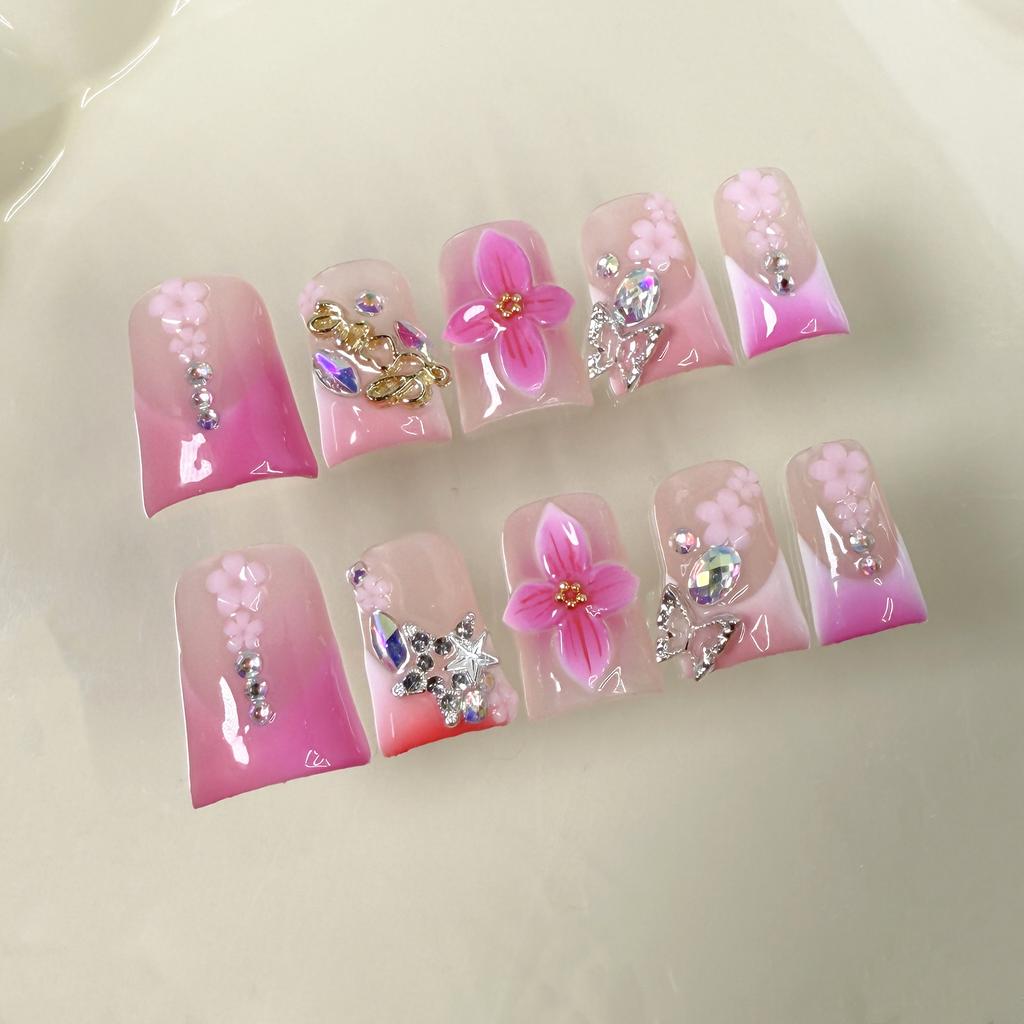 10pcs Handmade Pink French Short Duckbill Press On Nails With Rhinestone Flower Decor Fake Nail Tips Set