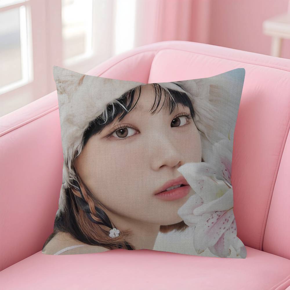 Singer C-Chaewon Beauty Pillow Cover For Bedroom Room And Living Room Sofa Decorative Cushion Cover