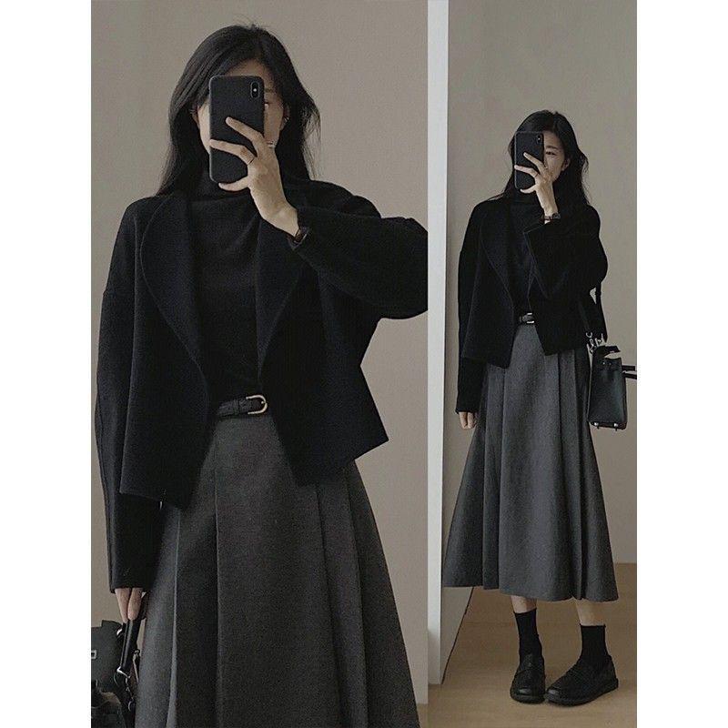 Women s Milk-Toned Coco Style Two-Piece Spring/Autumn Outfit XL