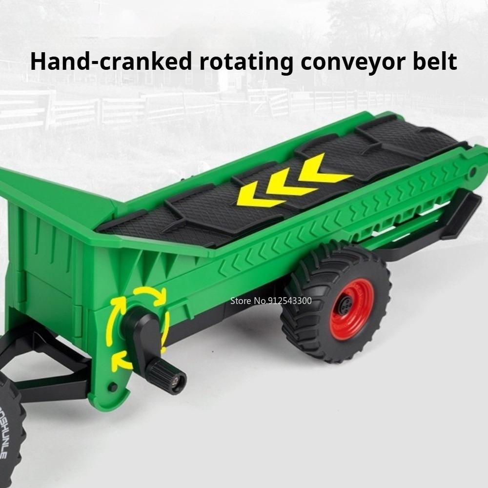 1:24 Scale Agricultural Conveyor Belt Alloy Tractor Model Toy Metal Body Rubber Tire Wheel Steering Miniature Models Hobby Gifts