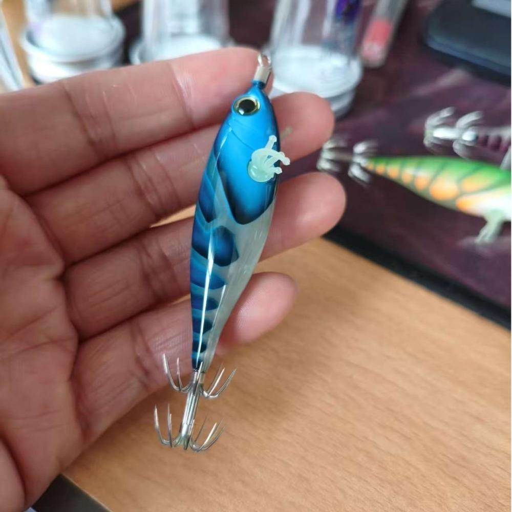 55mm 5.2g Sepia Tintenfisch Köder Leuchtender Holzgarnelen Köder Haken Tintenfisch Jig Meeresangeln