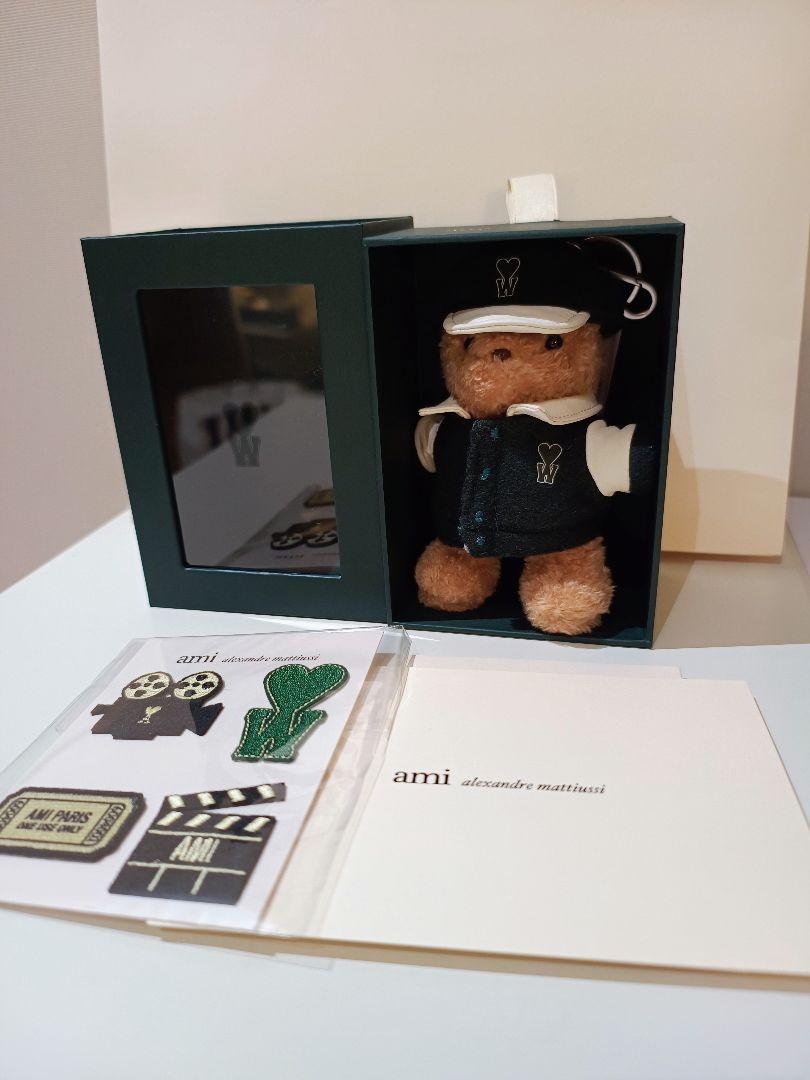

[USED] Choi Woo-sik x AMI collaboration pop-up teddy bear with patch