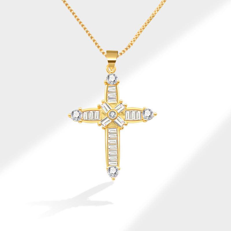 Heart Cross Zircon Pendant Necklace Delicate Clavicle Chain Fashionable Women Jewelry Accessory