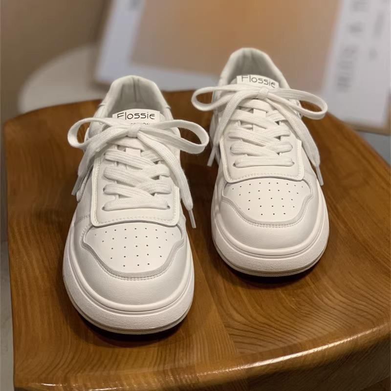 Soft-soled New Women's Shoes, Versatile Sports and Casual Shoes for Spring and Summer, Flat Sneakers