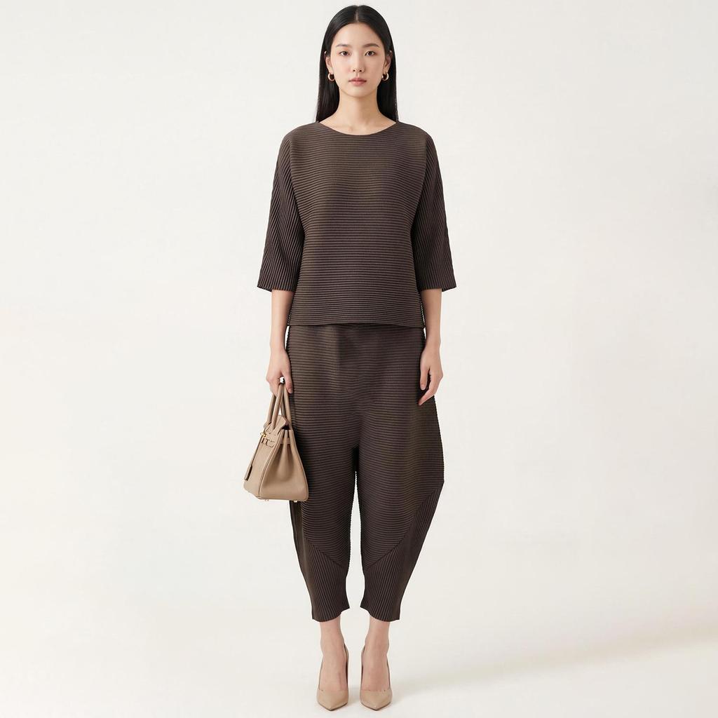 Miyake Women's High-End Flattering T-shirt & Irregular Harem Pants Two-Piece Set