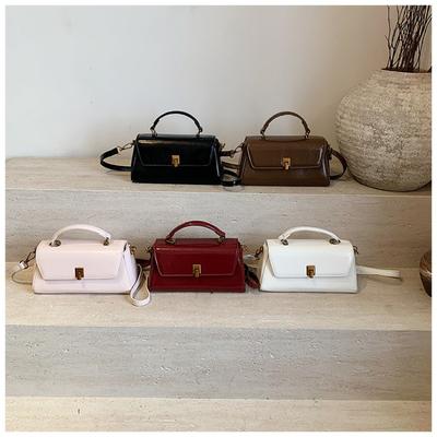 Bolsa quadrada pequena portátil de alta qualidade feminina inverno nova retro moderna moda bolsa de ombro design de nicho bolsa feminina