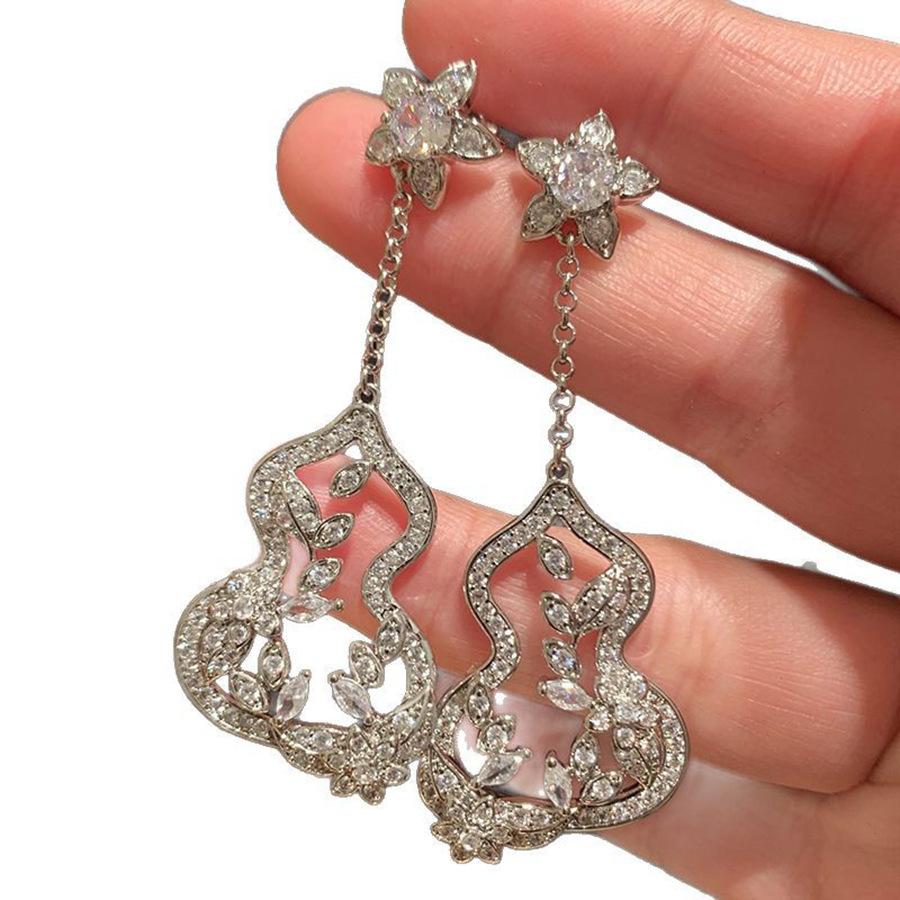 Silver needle zircon flower gourd fringed earrings women's new Chinese stud earrings light luxury high-end earrings design sense niche