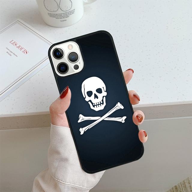 Pirate Skull Cross Bones Phone Case For iPhone 17 Air 14 15 16 16e 13 12 Max Cover For Apple 11 Pro Max Plus Coque