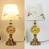 Europäische Schreibtischlampe, Retro-Schlafzimmer-Nachttischlampe, amerikanische dekorative Beleuchtung mit Uhr und Nachtlicht