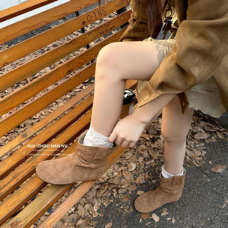 The first layer of cowhide~ genuine leather inner height increase retro short boots women's western Martin boots round head short tube stacking boots
