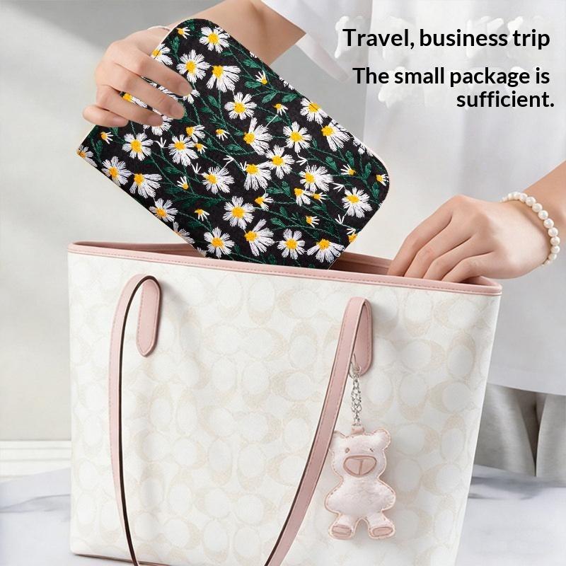 Transparent Jewelry Storage Book with Zipper Clear Pockets Thickened PVC Jewelry Holder Prevents Jewelry from Tangling Damage