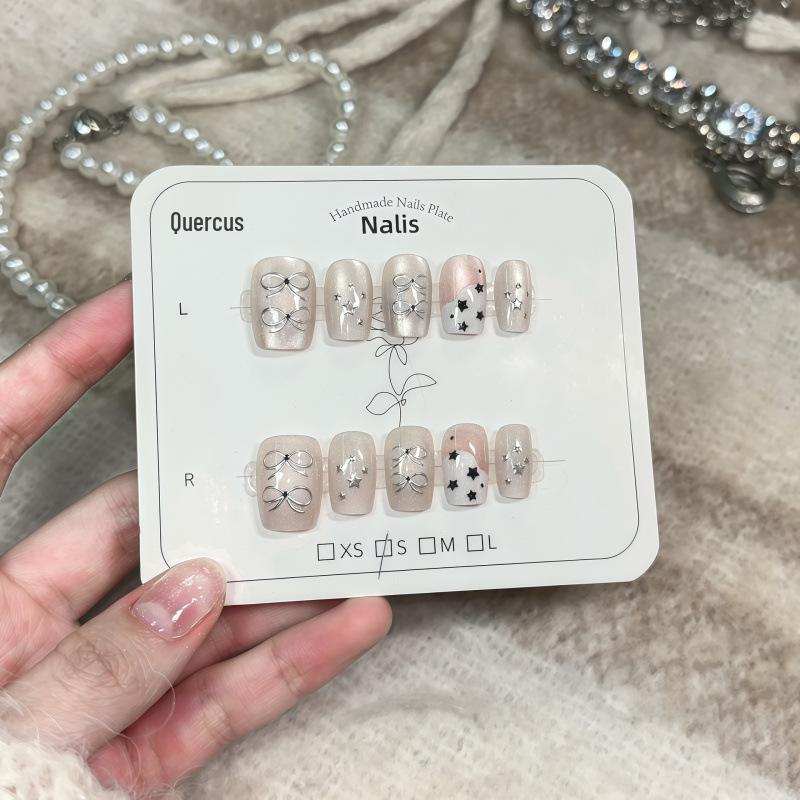 Cream Gradient Star Bow Nude Press-On Nails - Short, Gentle, Removable Nail Art Stickers
