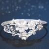 Elegantes florales Armband aus Sterlingsilber, verstellbar, modischer Vintage-Stil, geeignet für den täglichen Gebrauch und Partys