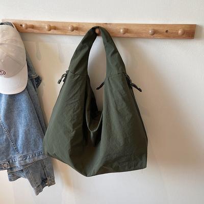 Sac en toile pour femme grande capacité 2025 nouveau printemps et automne loisirs détente épaule sac de shopping sac cabas