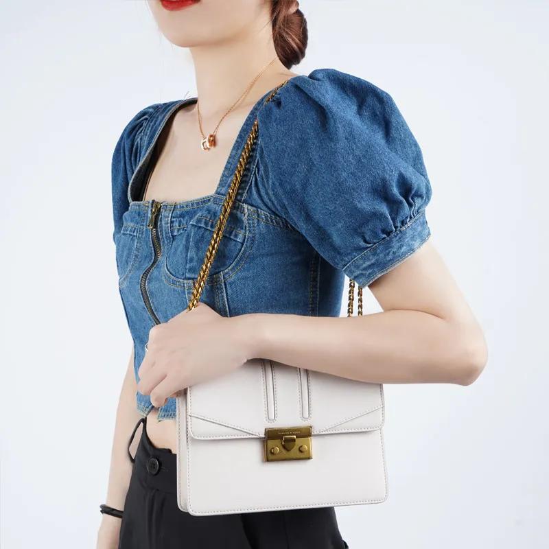 CHARLES&KEITH Shoulder Bags (Unisex) Shoulder Bags CK2 21200009 5