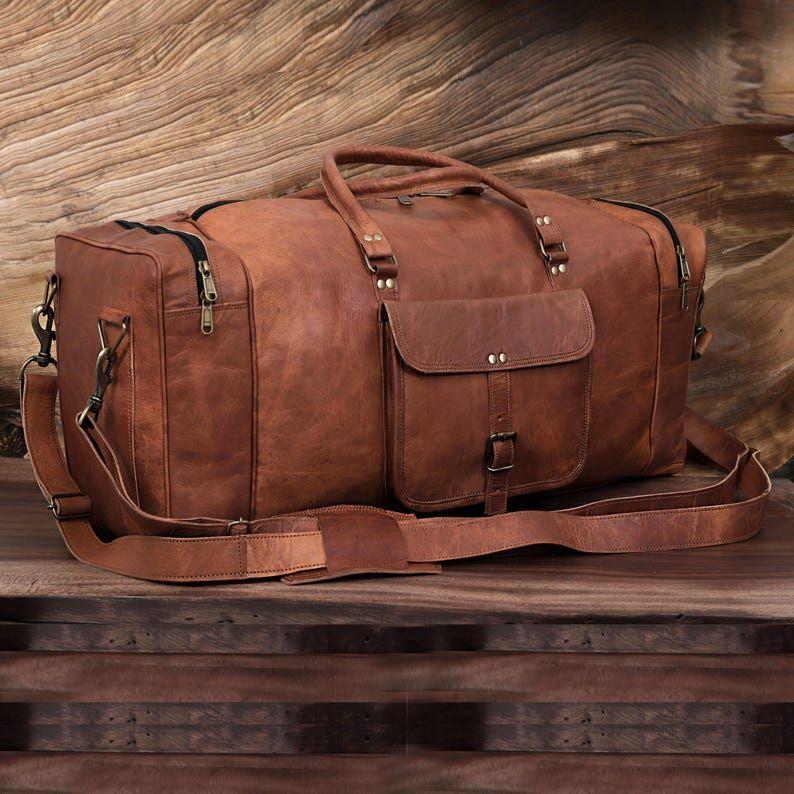 Handmade Leather Duffel Bag Travel Duffel for Men and Women Leather Holdall Bag Sports Gym Bag Personalized Groomsmen Gift Overnight Duffel