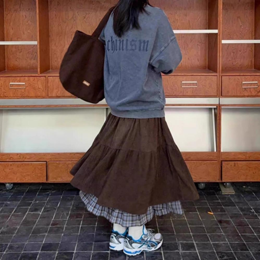 Brown Corduroy Slimming A-line Long Skirt for Women - Retro Style Spring/Autumn 2026 S