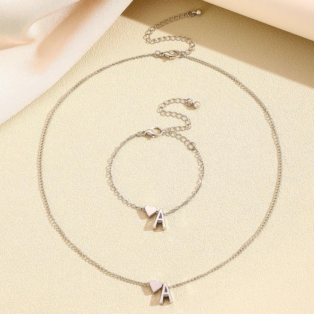 Fashion Tiny Heart Dainty Necklace Gold Silver Color 26 Letter Name Choker For Women Pendant Bracelets Jewelry Gift