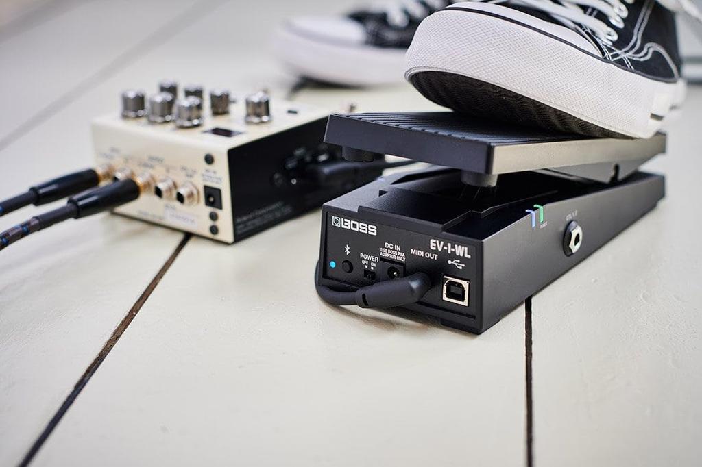 BOSS EV-1W White Wah Pedal