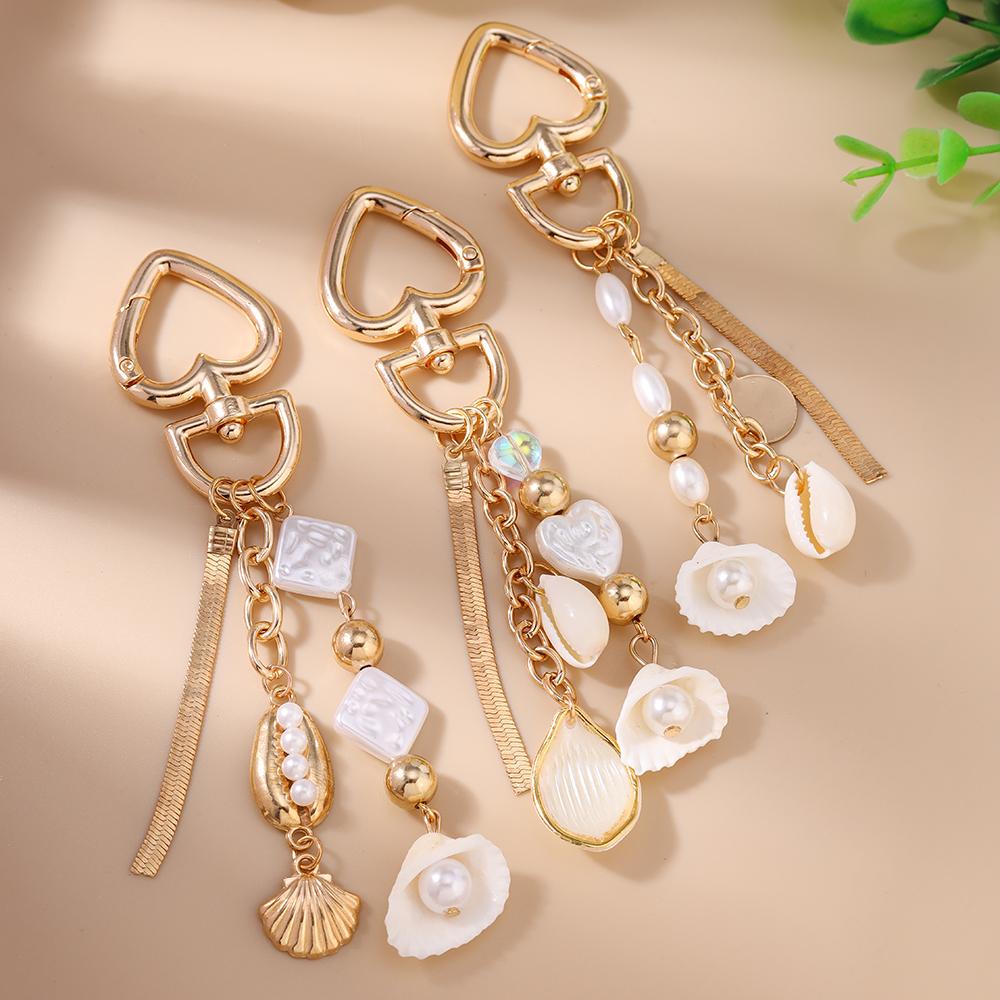 Fashion Pearl Conch Shell Keychain Women Girls Key Ring Pendant for Handbag Decor DIY Key Chain Jewelry Gift